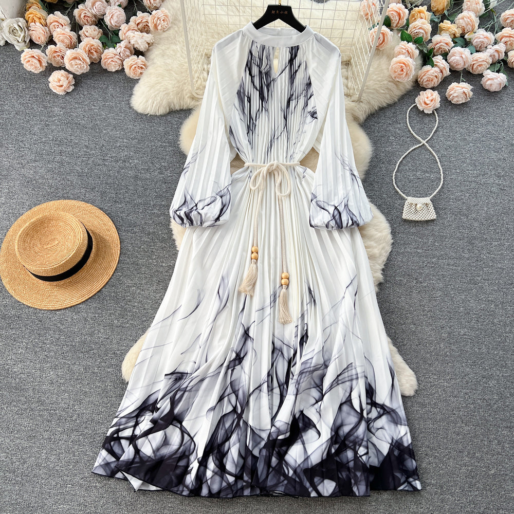 European and american retro court style design printed long dress with heavy pleating, puff sleeves, and pleated skirt - spring collection for women