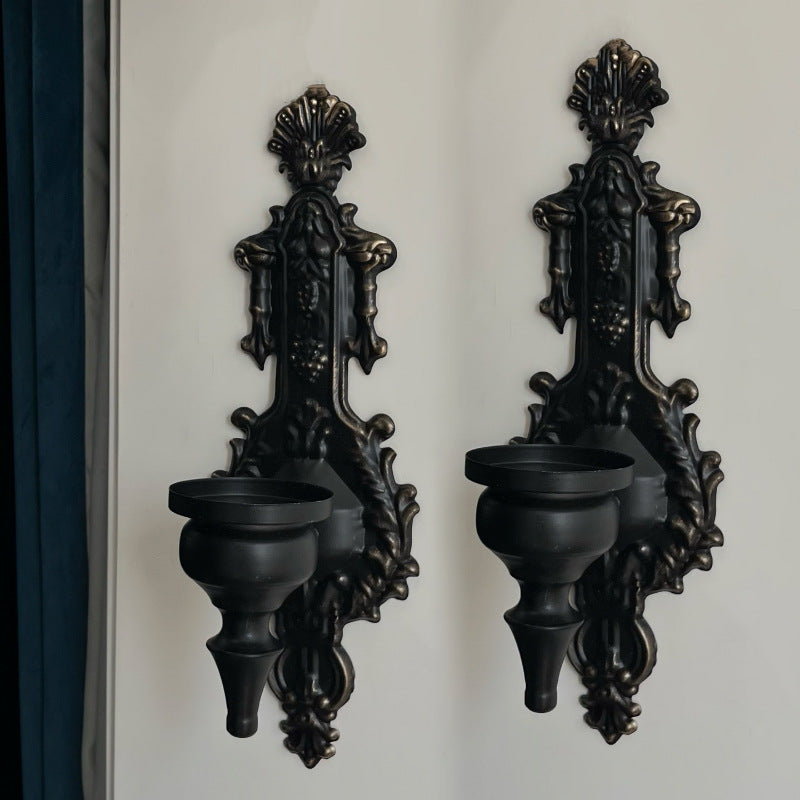 European style creative retro wall-mounted candle holder, nordic iron art candle cup, home hotel wall decoration candlestick, fashionable