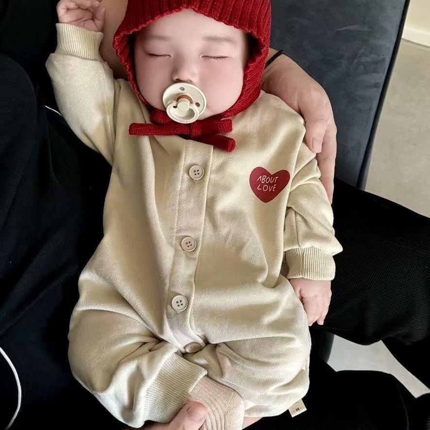 Baby new arrivalcasual 100-day outing clothes spring clothing children's clothing newborn stylecutelong sleeves one-piece khaki romper