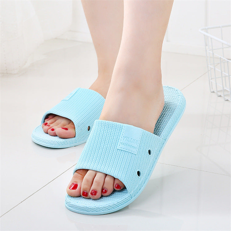 2023 new cartoon bathroom slippers for men, home bath non-slip slippers, couple's slippers for women, thick sole