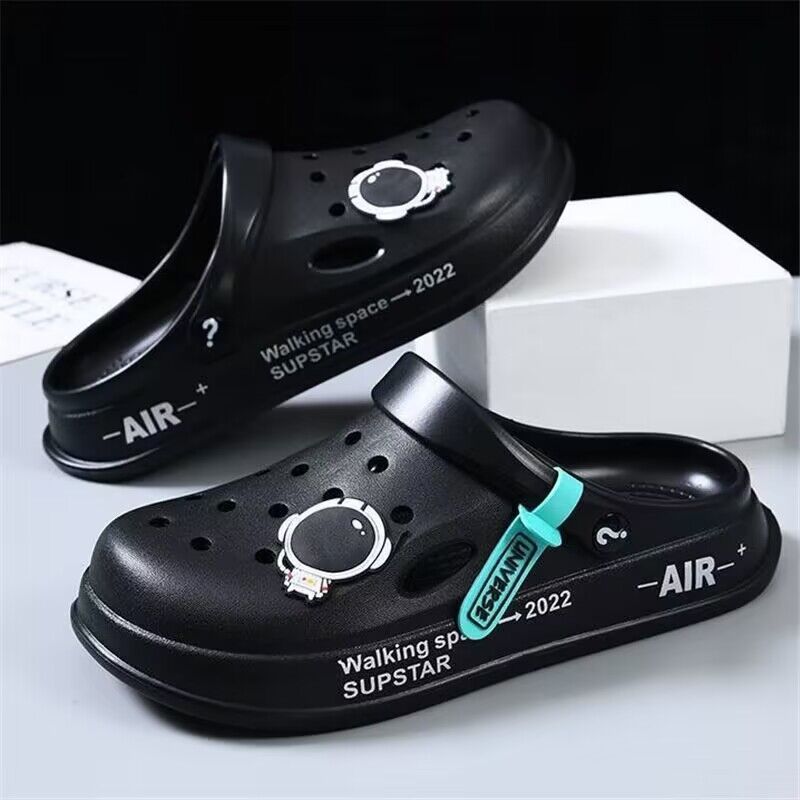 New arrival crocs women's summer shit-feeling thick sole slippers toe-cap sandals couple non-slipcasual beach shoes for men