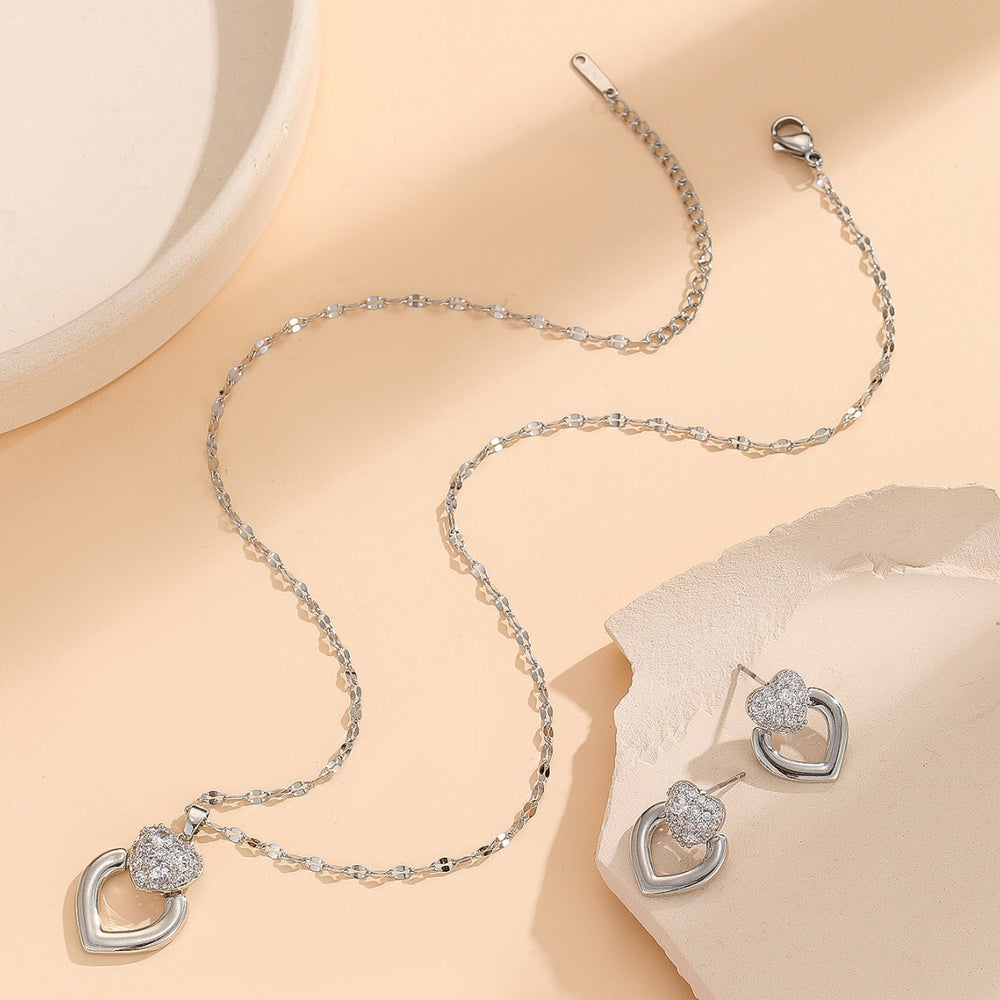 [titanium steel] necklace women's heart high-end versatile cross-border pendant earrings light luxury clavicle chain earrings jewelry wholesale
