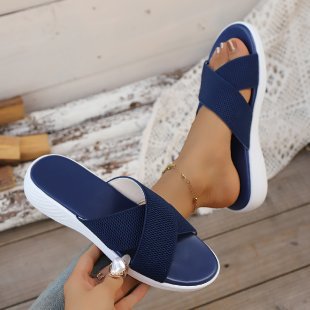 summer new arrivals: plus-size platform slides for women (sizes 36-43). wholesale available. dropshipping to , , and other platforms