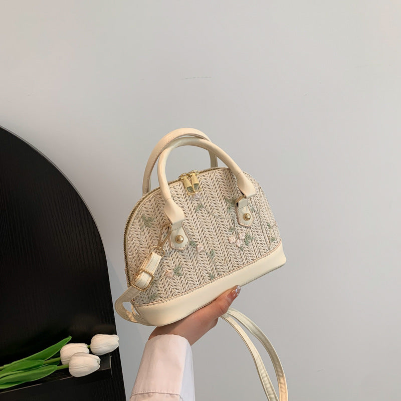 Straw shell bag women's retro high-end handbag 2025 new fashion lace embroidered shoulder messenger bag