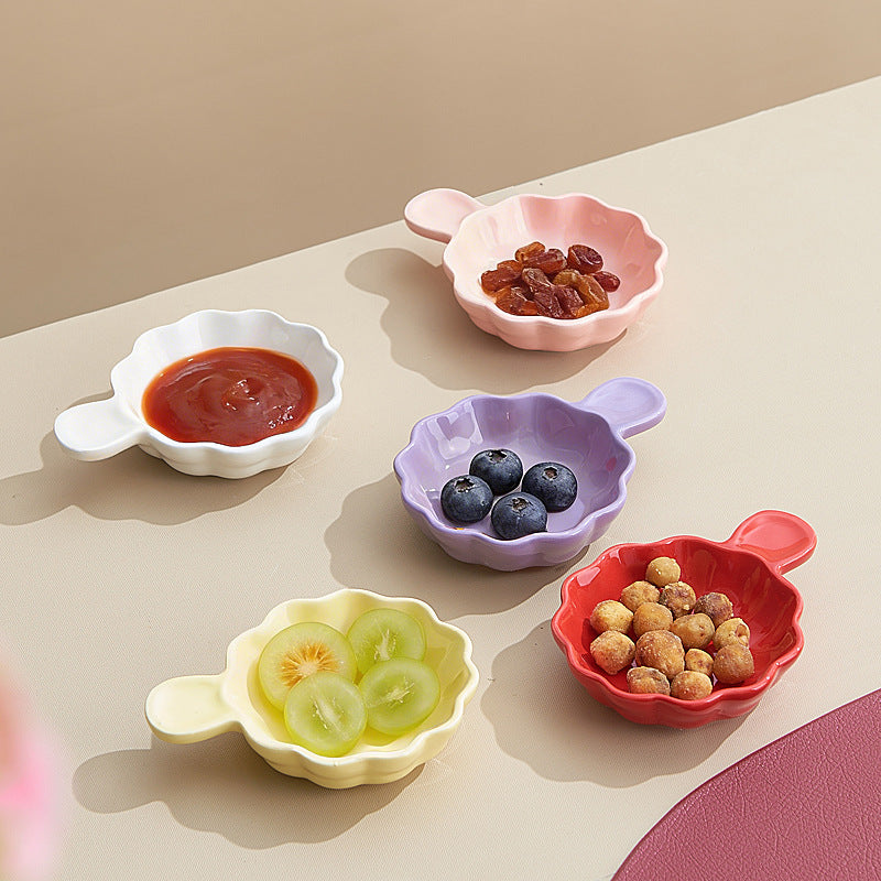 Cream style dipping dish ceramic for home creative hot pot seasoning dish good-looking barbecue dipping dish soy sauce vinegar dish