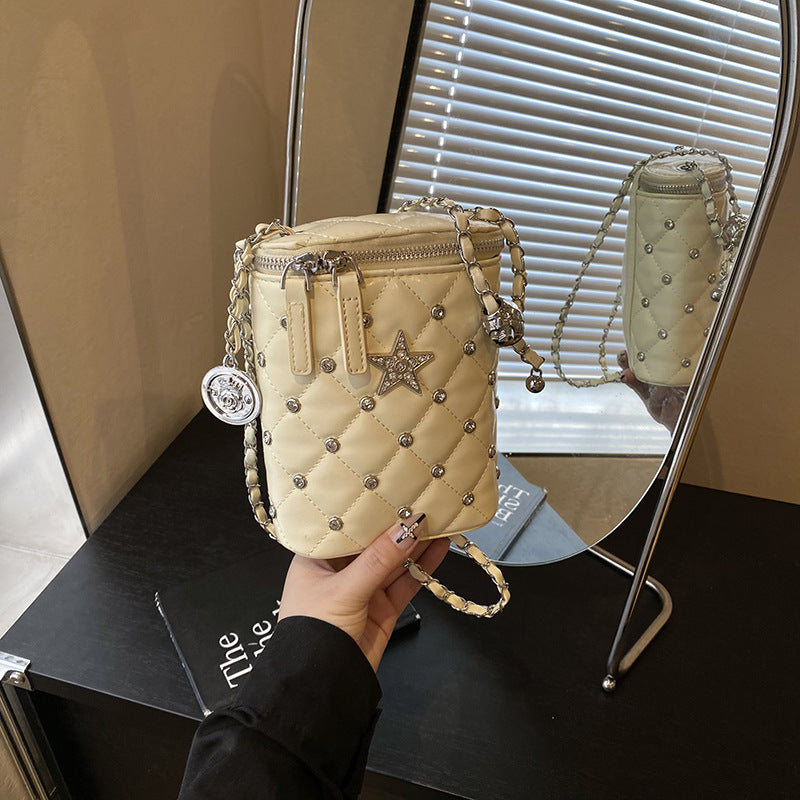 Mobile phone small bag women's 2025 new fashion bright diamond box bag summer simple and versatile foreign style chain messenger bag