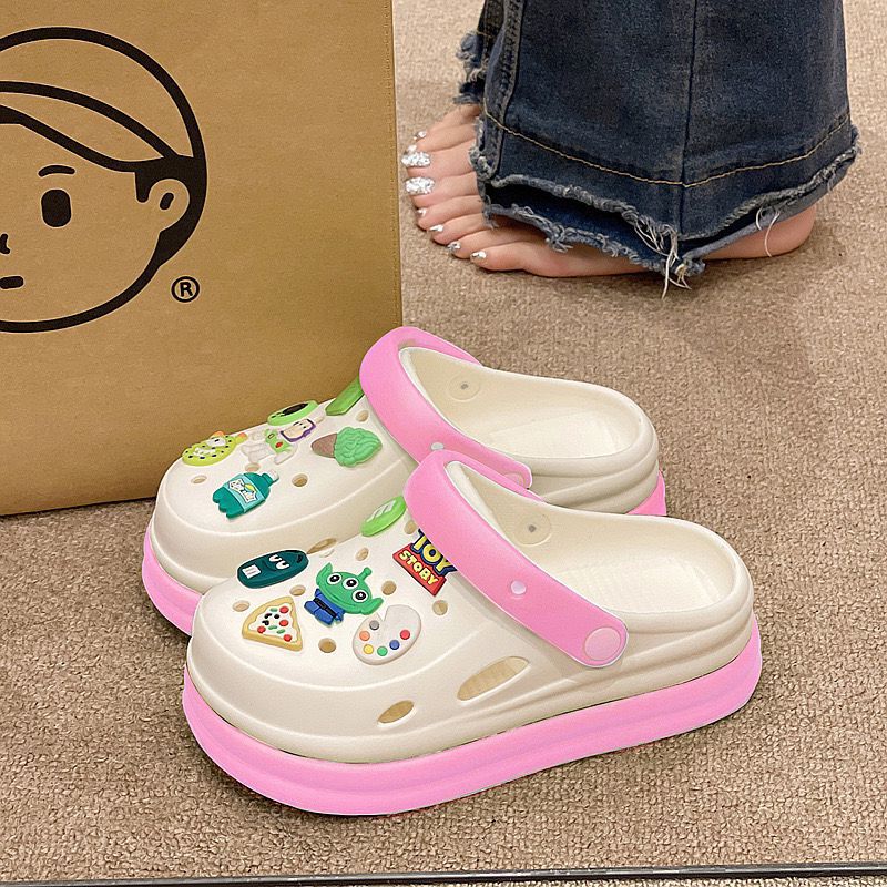 2025 summer new collection: closed-toe slides - trendy, platform, thick-soled, non-slip, wear-resistant clogs & sandals for outdoor wear