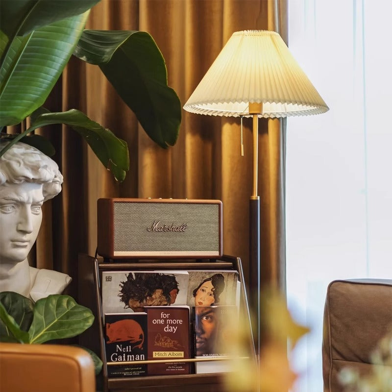 Floor lamp living room sofa side sense of design atmosphere lamp pleated american high-end retro bedroom bedside table lamp