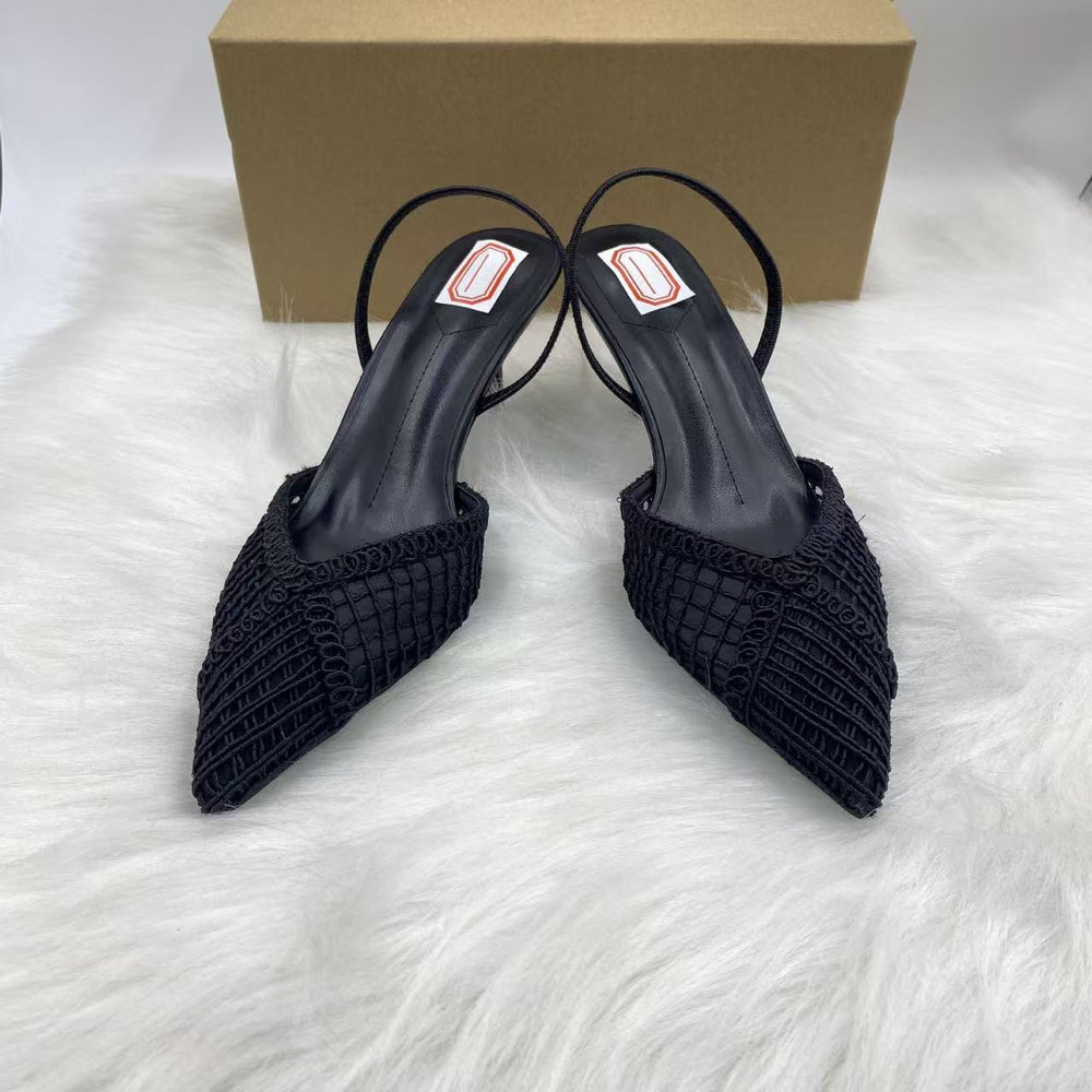 Za's 2025 new pointed-toe heels: chunky heel, french-inspired, unique design, hollow-out knit, elegant and versatile closed-toe style