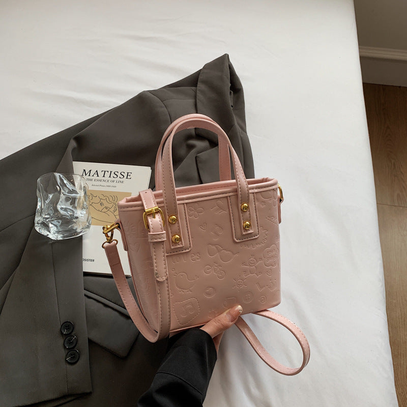 Foreign trade is popular this year, small bags for women 2025 new versatile bucket bags, Korean version commuter shoulder messenger handbag