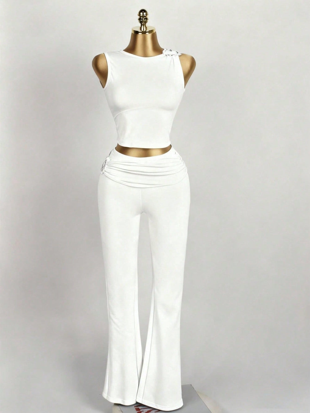 new women's two-piece set: european and american style cropped sleeveless top and bodycon high-waisted pants set