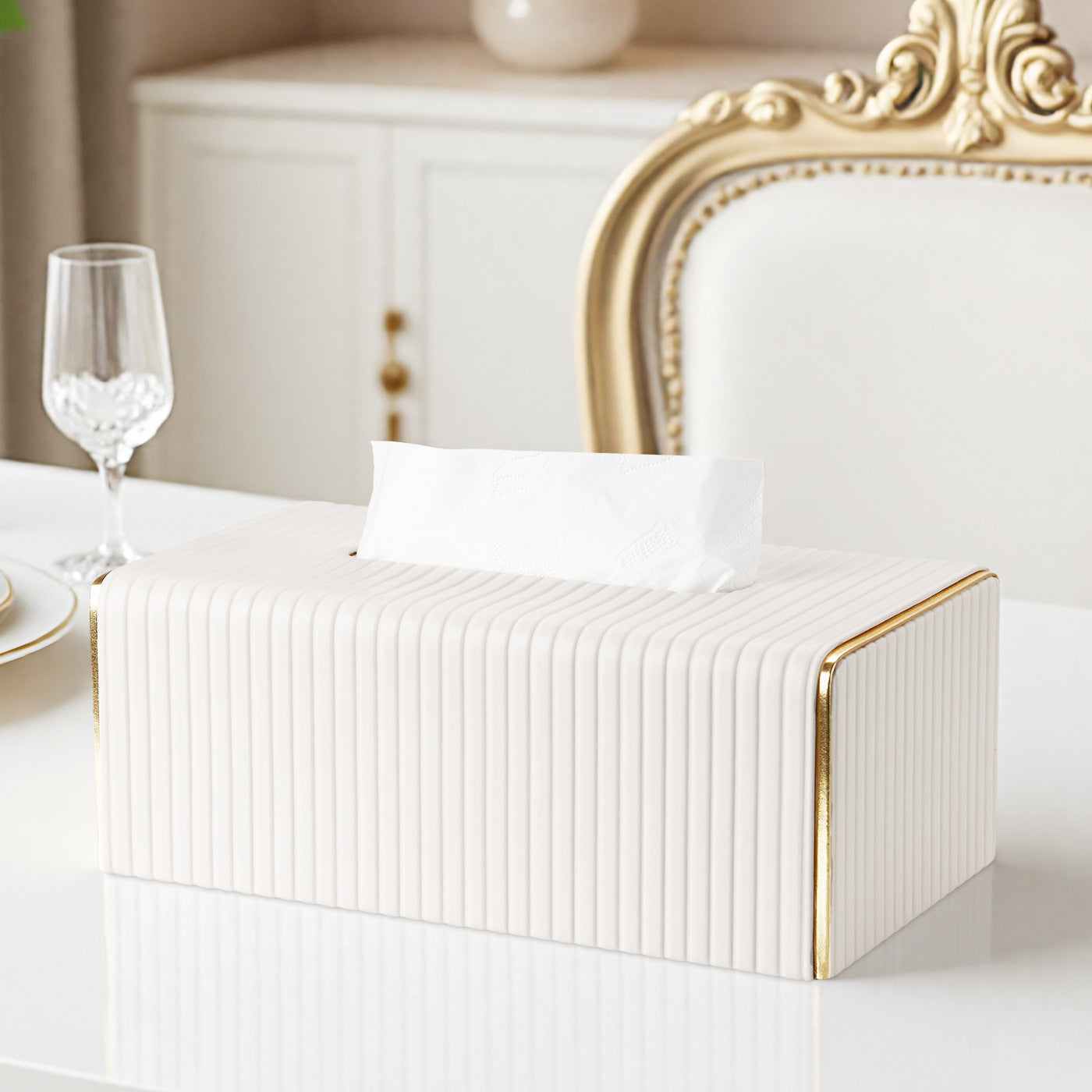 Carton drawing living room high-end light luxury coffee table modern simple home hotel creative design high-end tissue box