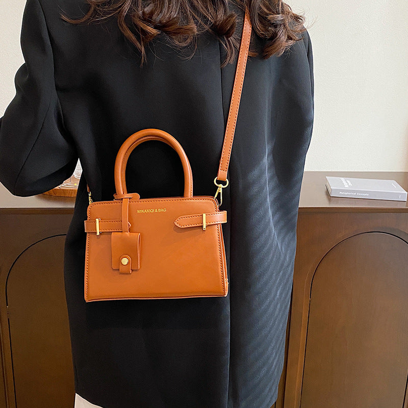 Simple handbag retro oblique span bag commuter bag women's shoulder bag fashion light luxury tote bag