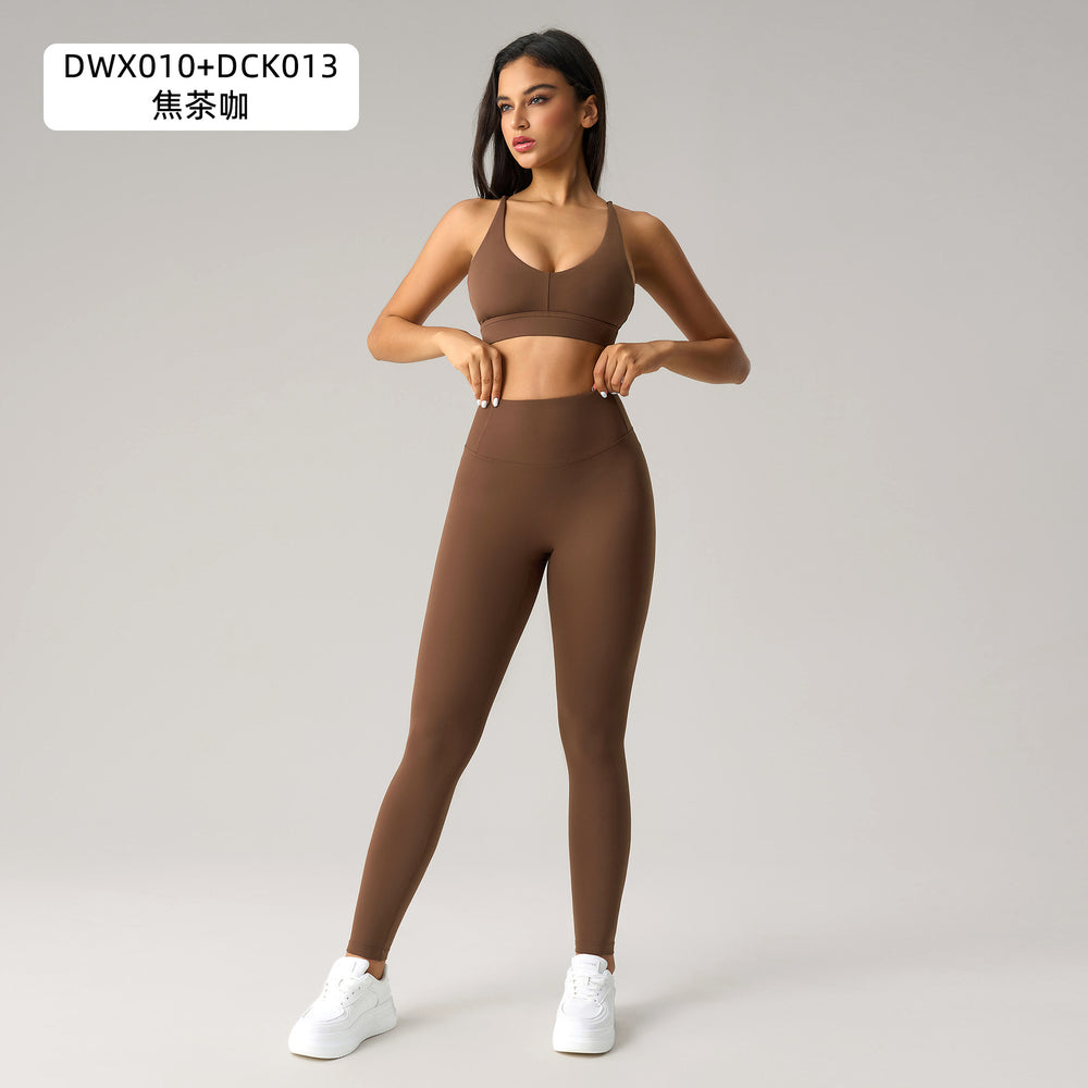 European and american style women's yoga outfit set: push-up sports bra with beautiful back design, barely-there feel, high-waisted peach lift leggings, two-piece set
