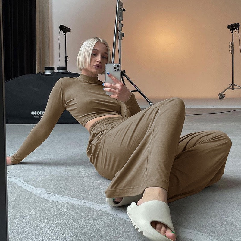 Casual home sports suit women's cross-border fashion style  summer and autumn new arrival women's long sleeves wide-leg suit wholesale