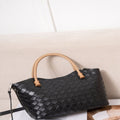 Elegant large-capacity niche style women's genuine leather satchel bag new arrivalins crossbody bag women's summer cowhide classy sense of woven