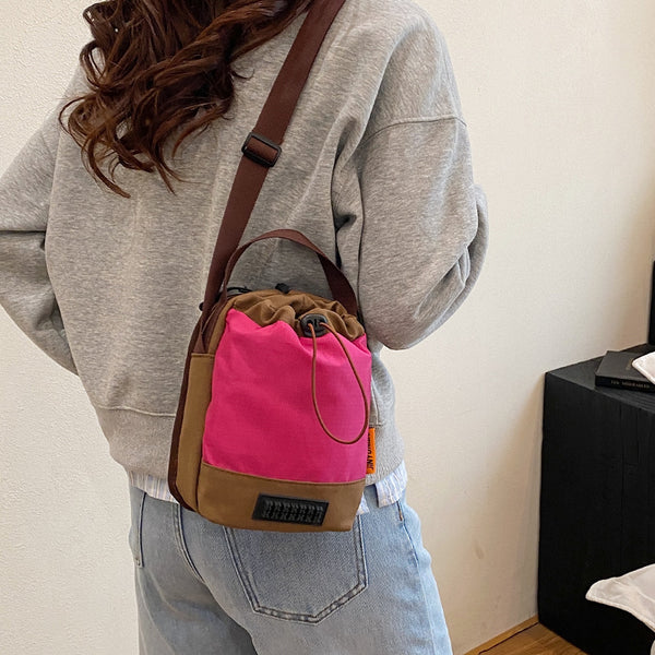 Pump with kettle bag 2025 Korean version solid color shoulder bag multi-function light commuter mobile phone bag casual messenger bag women