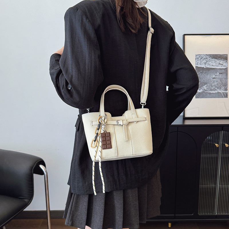 Cross-border retro lychee pattern portable bucket bag women's bag temperament commuter tote bag fashionable versatile shoulder messenger bag