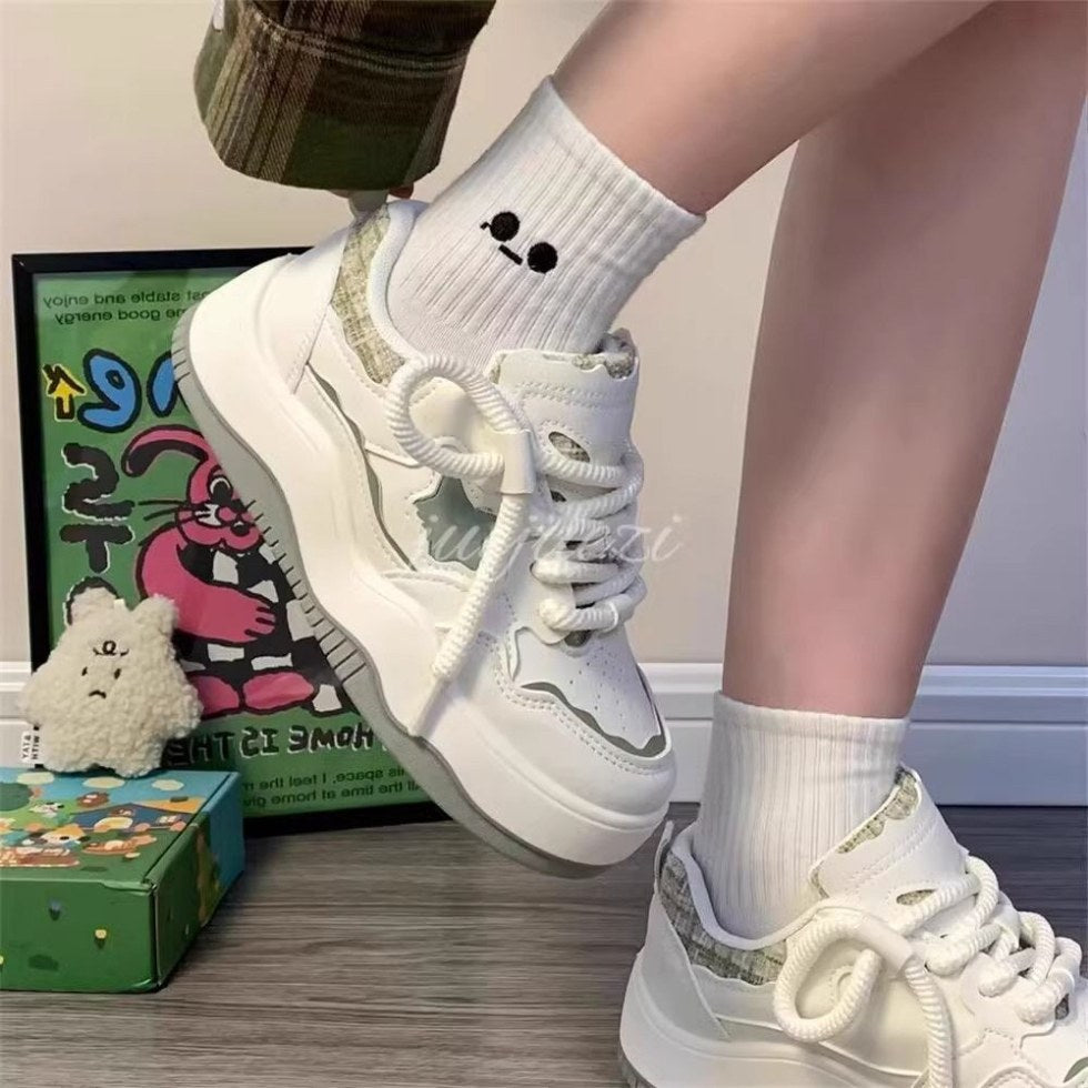 Kids' soft-soled shoes:  spring new arrivals - girls' athletic sneakers for mid-to-large children, anti-slip, fashionable skate shoes, trendy style
