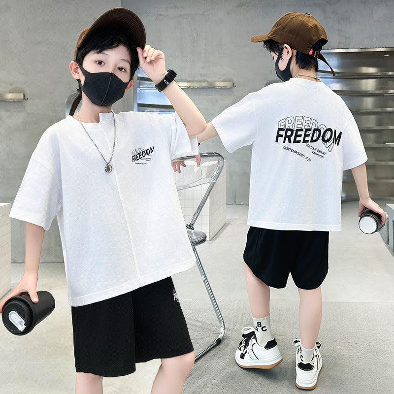 Boys' summer outfit  new summer collection, mid-to-large children's boys' lightweight, stylish, trendy, and cool short-sleeve set