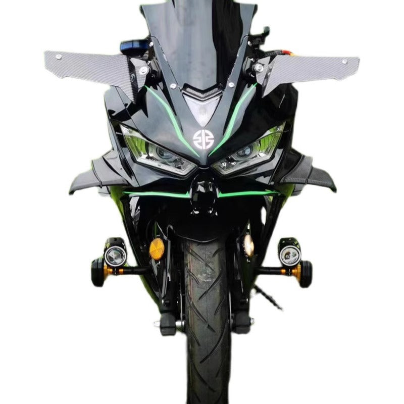 Large V3 series two-wheeled motorcycle highway party race large cool locomotive R3 horizon heavy streetcar sports car