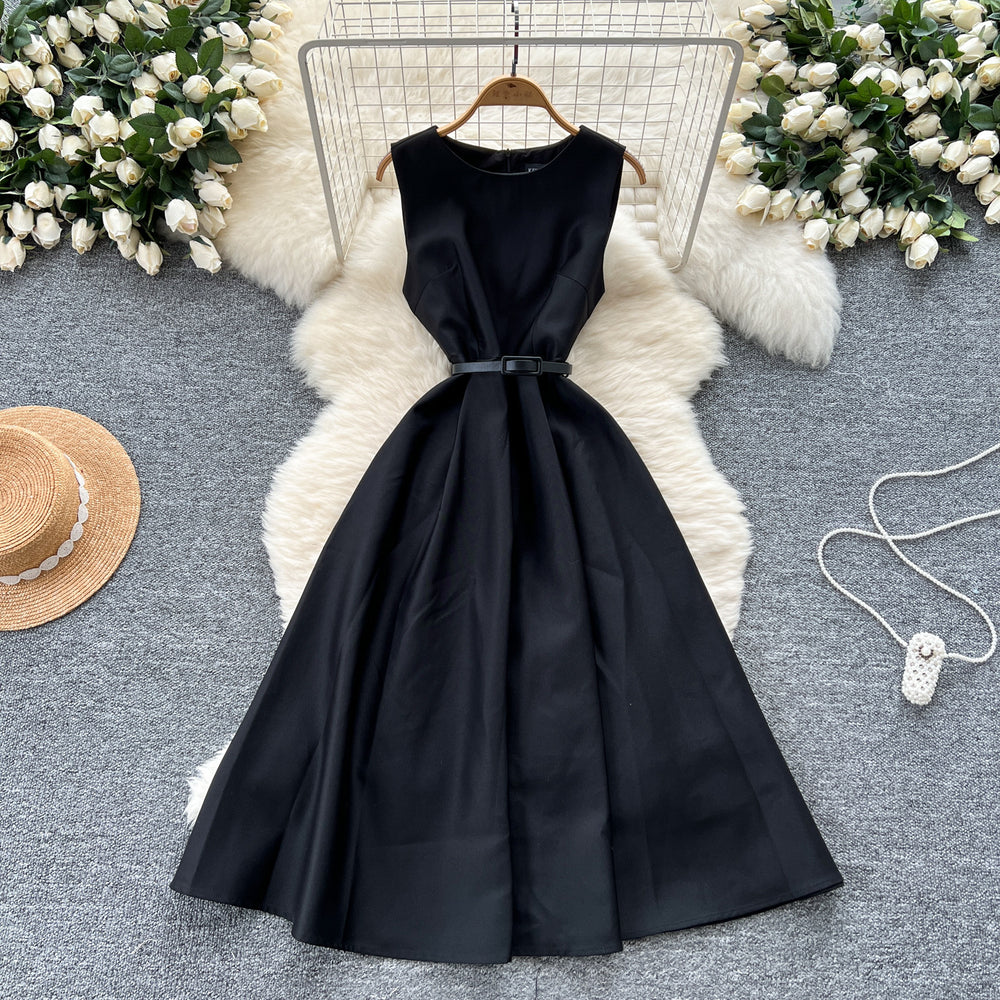 French style mini dress for women, summer , high-end design with belted waist, round neck, sleeveless, a-line maxi dress