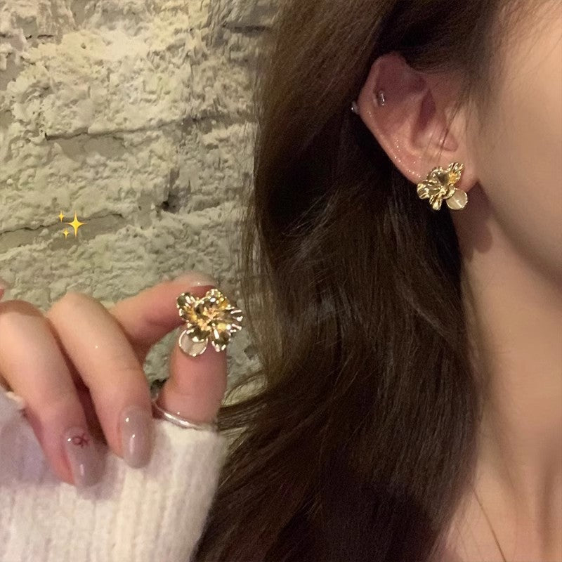Ins pearl earrings for women niche styleaccessible luxuryeasiest for match earrings pendant classyretroelegant earrings 925 silver needle wholesale