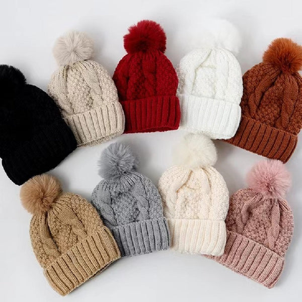 Hat female winter thickened warm wool hat versatile windproof ear protection student pullover twist thick knitted hat customization
