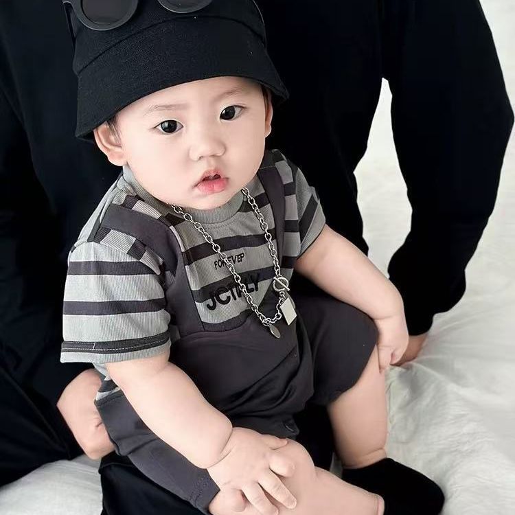 Baby summer clothes boys' rompers short sleeve summer thin outwear infant summer super cute crawling suit