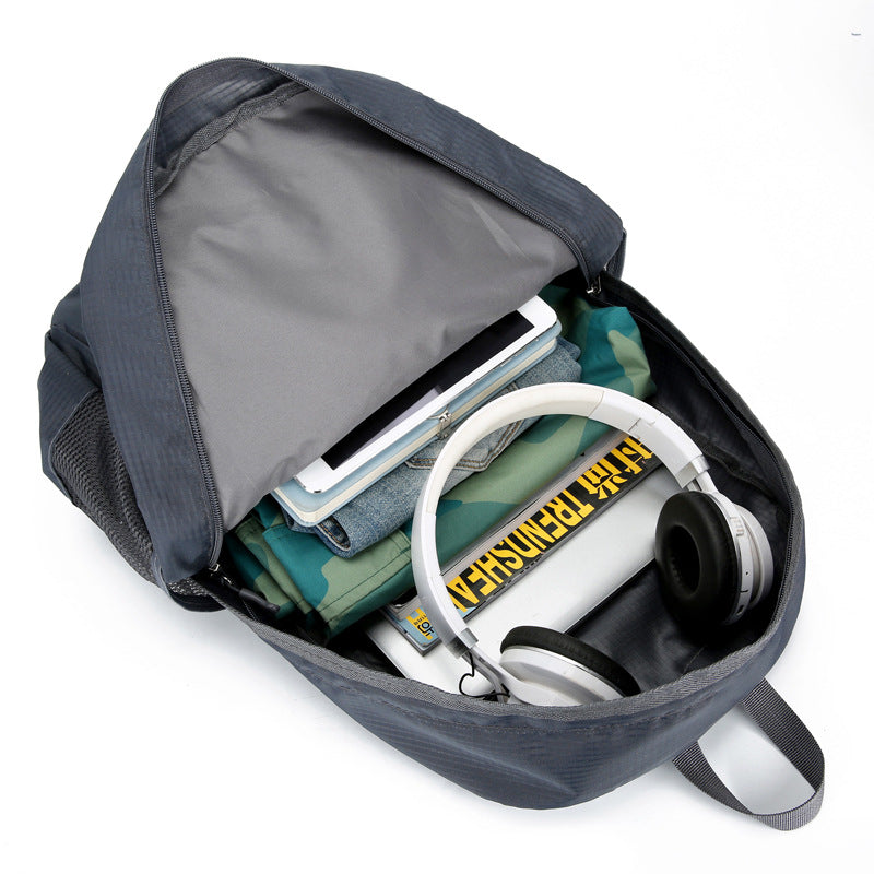 Outdoor sports and leisure mountaineering backpack Large capacity cycling folding storage bag Stylish and lightweight multi-functional backpack