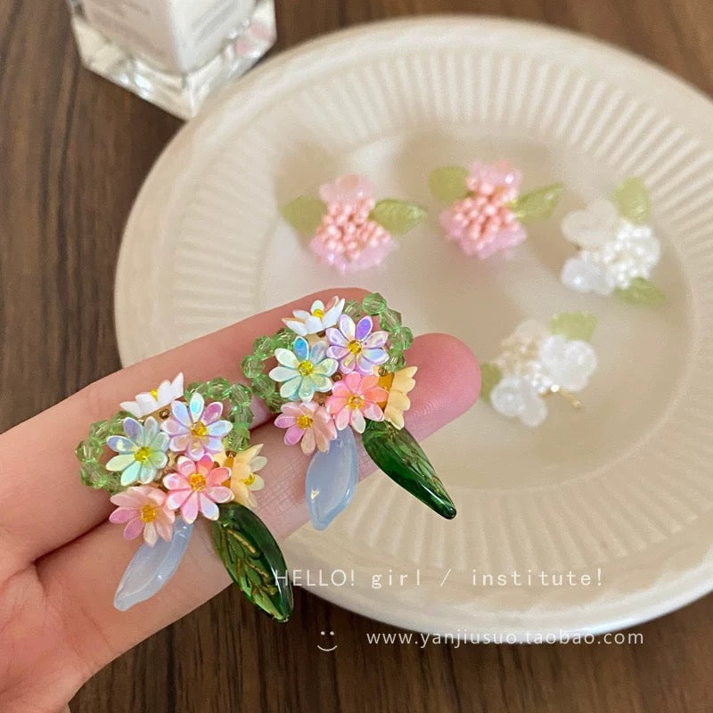 Spring overflowing with joy ~ colorful floral stud earrings for women, 2026 new hot style, high-end vacation vibes, unique earrings