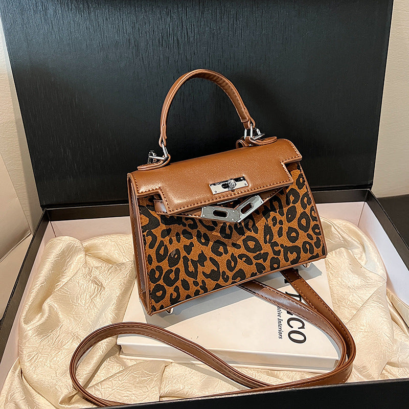 Niche retro leopard print Kelly backpack bag women's 2025 autumn new popular large-capacity shoulder messenger bag
