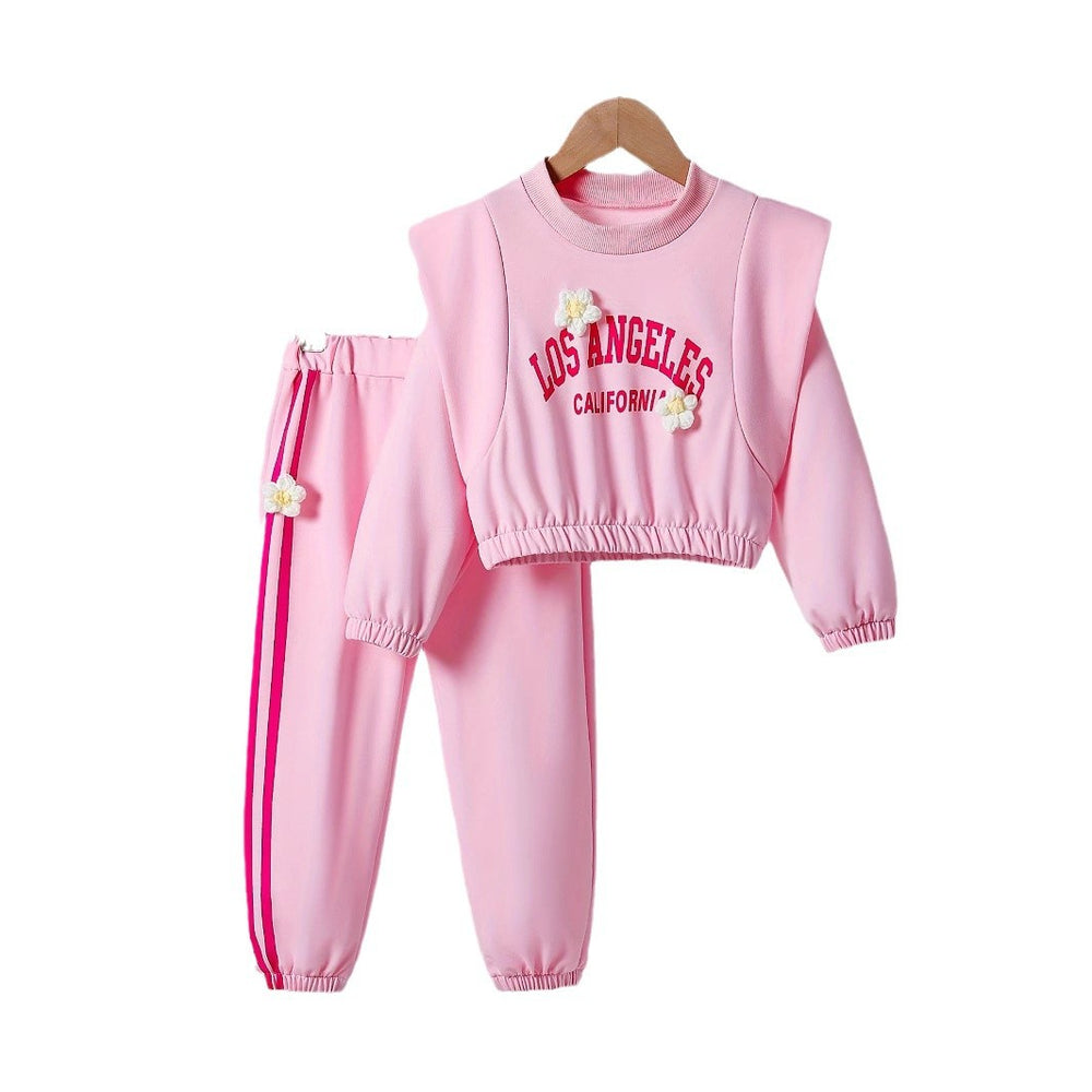 Girls' spring outfit: pink pullover sweatshirt with floral embroidery and letter print, casual sweatpants two-piece set