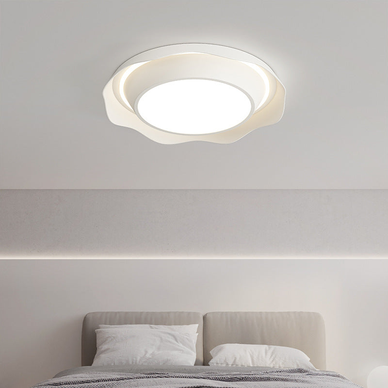 Italian minimalist master bedroom ceiling light 2025 new simple modern light luxury eye protection room restaurant study lighting