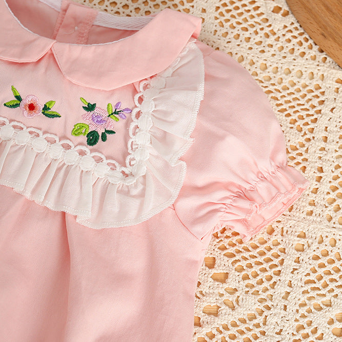 Summer baby romper: lightweight, stylish bodysuit for baby girls - perfect for spring outings. short-sleeve, snap-crotch design