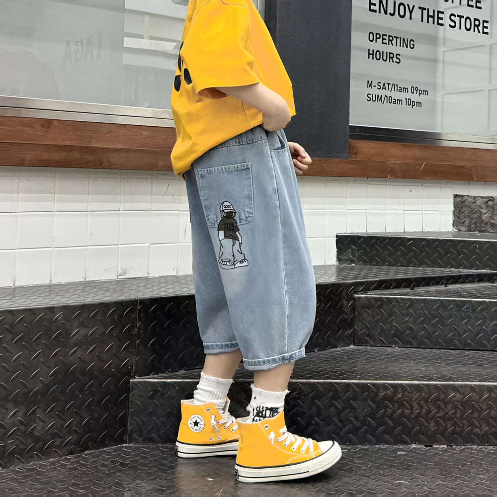 Boys' summer denim shorts:  new trendy & stylish boy's summer cropped pants, lightweight shorts for mid-to-large children