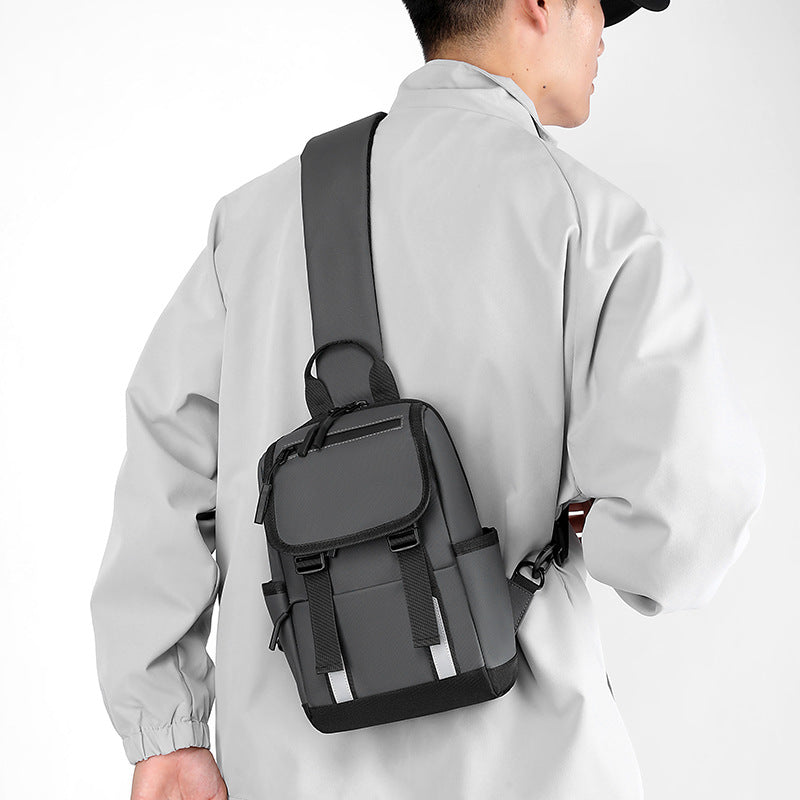 Simple outdoor travel messenger bag 2024 new business commuter shoulder bag large capacity trendy men's and women's breast bag