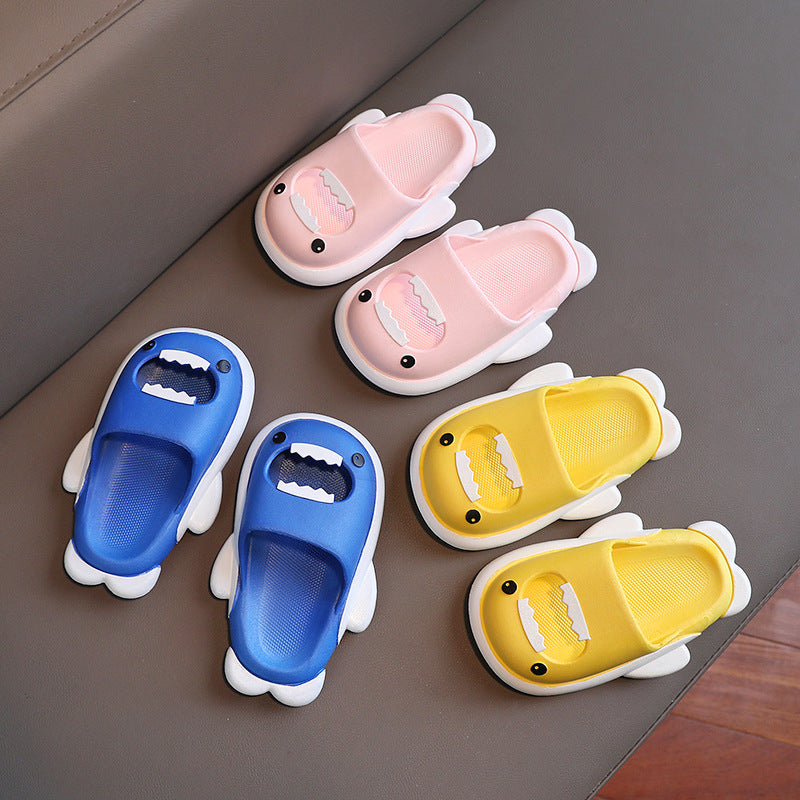2023 new shark kids' slippers - wholesale anti-slip cartoon sandals for boys, girls, babies, summer home, bathroom, and bath use