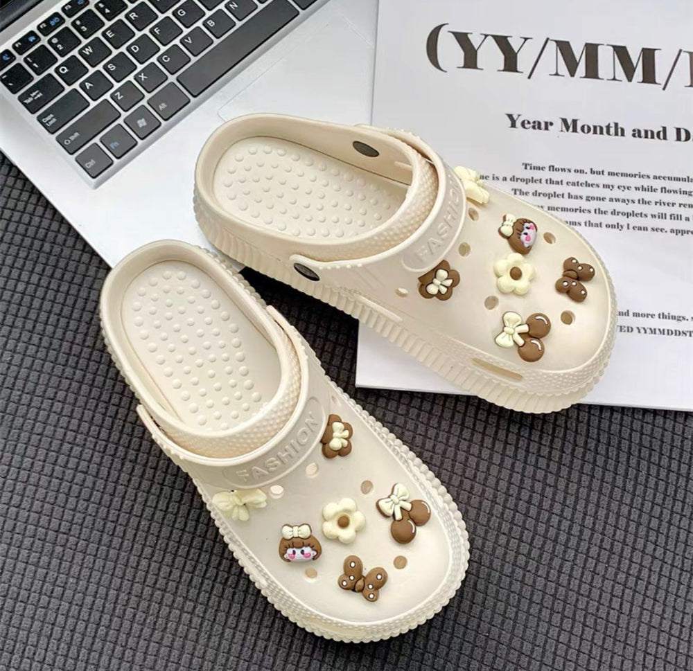 Women's summer 2024 new eva platform clogs: comfortable, slip-resistant, and stylish outdoor sandals