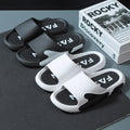 2022new arrival slippersmensummerfashioncoupleoutwear stepping on shit feeling non-slipthick sole home sandals slippers wholesale