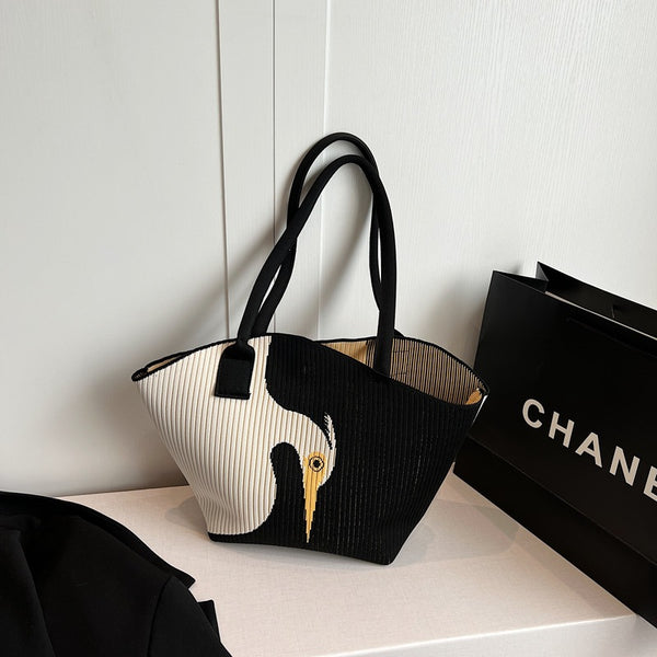 2025 knitted shopping bag animal temperament versatile woven shoulder bag ethnic style casual handbag women