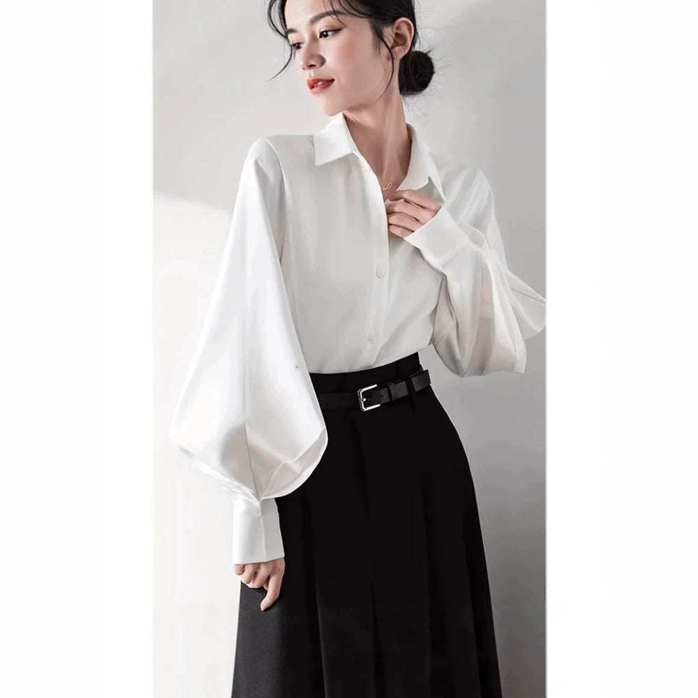 Lantern sleeve white blouse: perfect for commuting, job interviews, and formal workplace settings