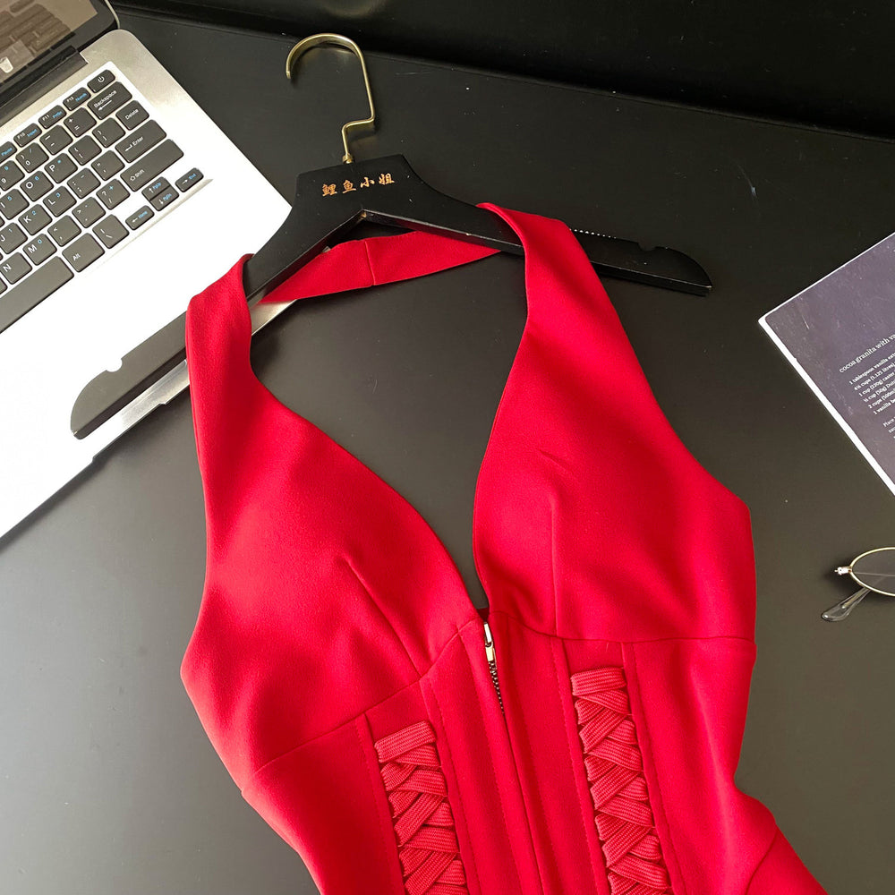 Fashion ins wear women's vest socialite niche accessible luxurysexyv neck halter strap silm backless short tops