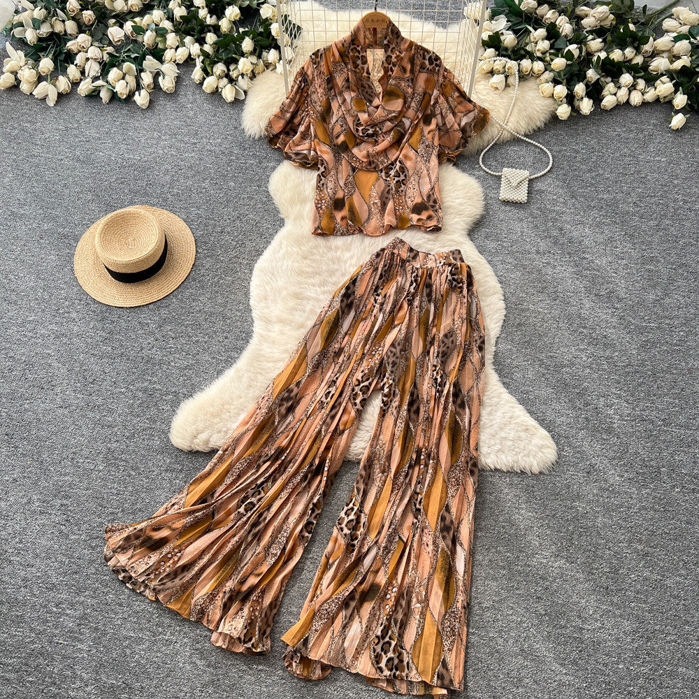 Leopard print vacation-ready two-piece set: summer chic, high-waisted wide-leg pants, effortlessly stylish and youthful