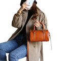 Genuine leather handbag women's 2025 new trendy oil wax cowhide crossbody bag women's bag classic texture boston pillow bag