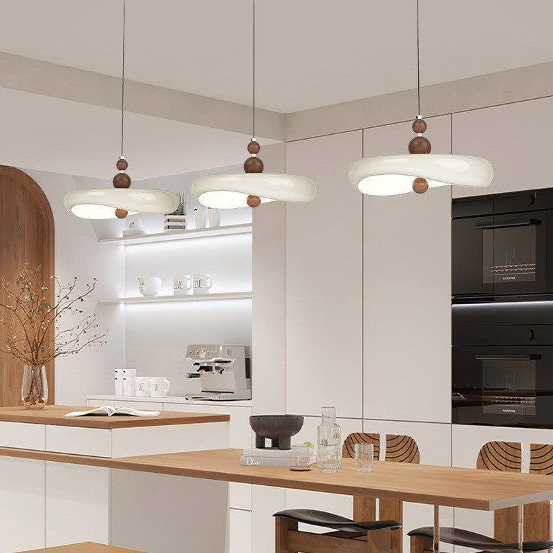 Full Spectrum Restaurant Chandelier Dining Room Bar Eye Protection Medieval French Cream Wind Flying Saucer Light Dining Table Light Zhongshan Lighting