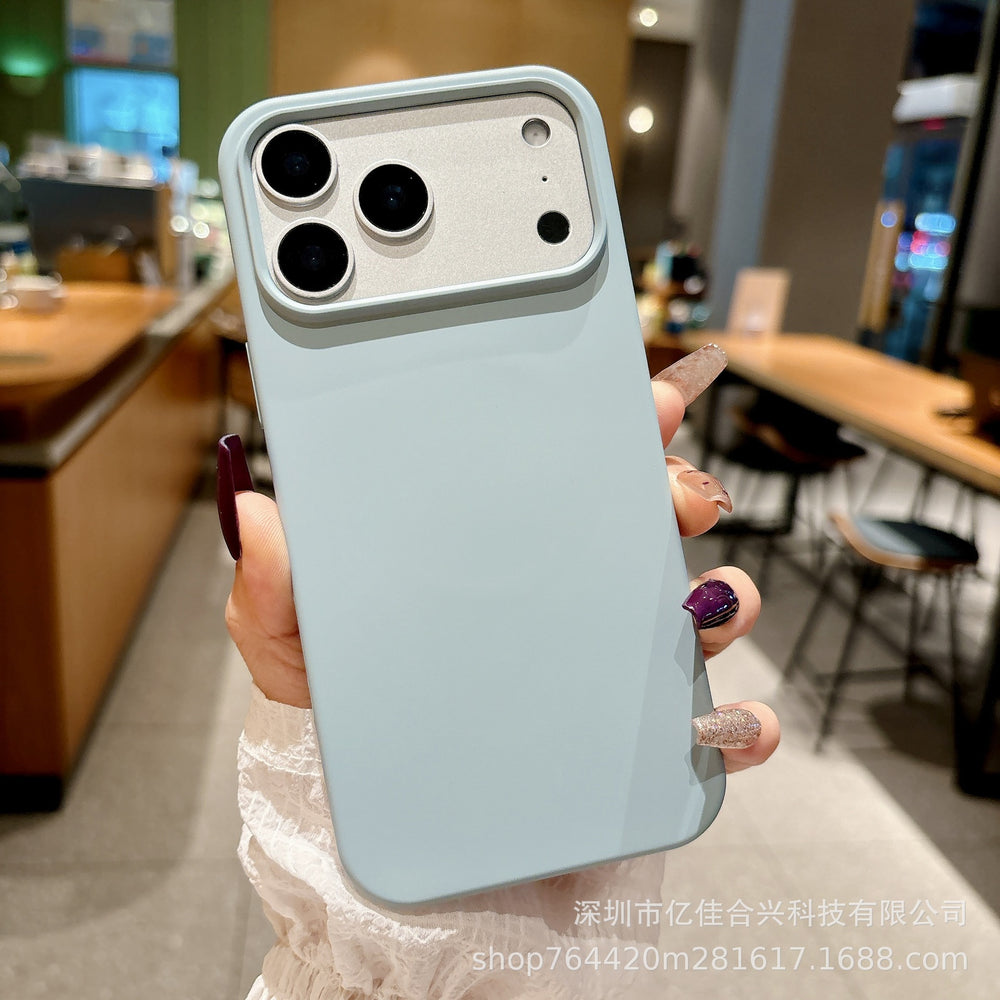 Suitable for iphone17promax large hole liquid silicone magnetic phone case new cross-border apple 15 protective cover