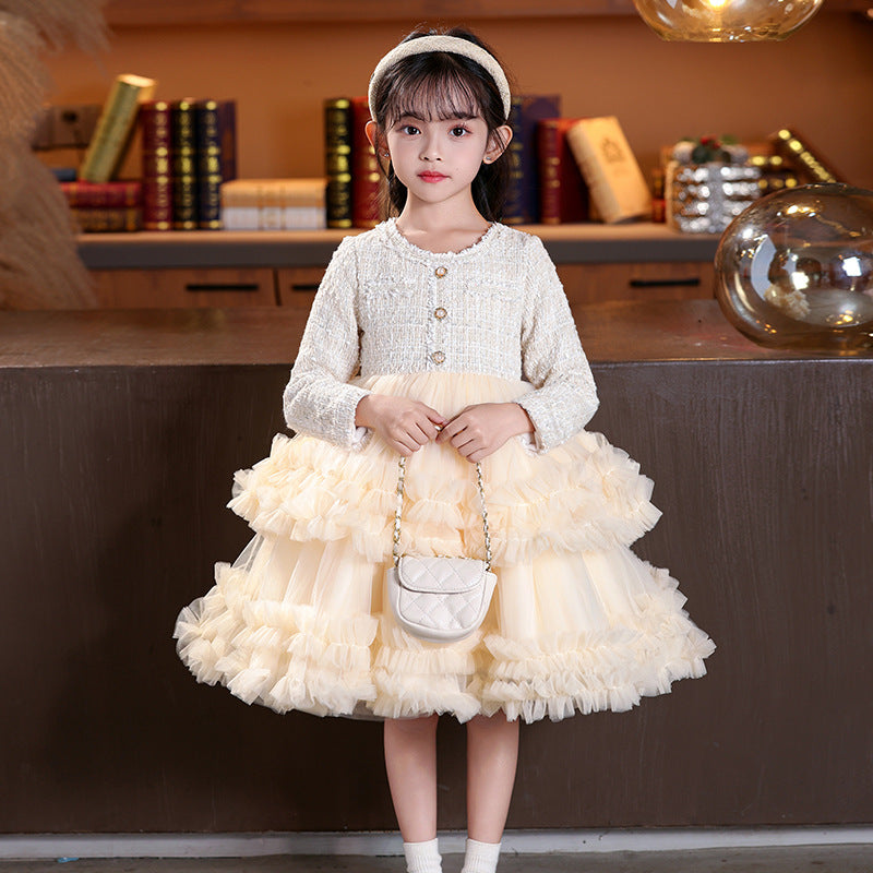 Ready-to-ship, hot-selling girls' dresses for winter, new  styles in a chanel-inspired design, featuring a puffy skirt and tiered cake skirt for children