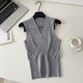 Sense of designniche style chicelegantv-neck knitting vest women's  spring and summerpure color sleeveless silmslimming looktops