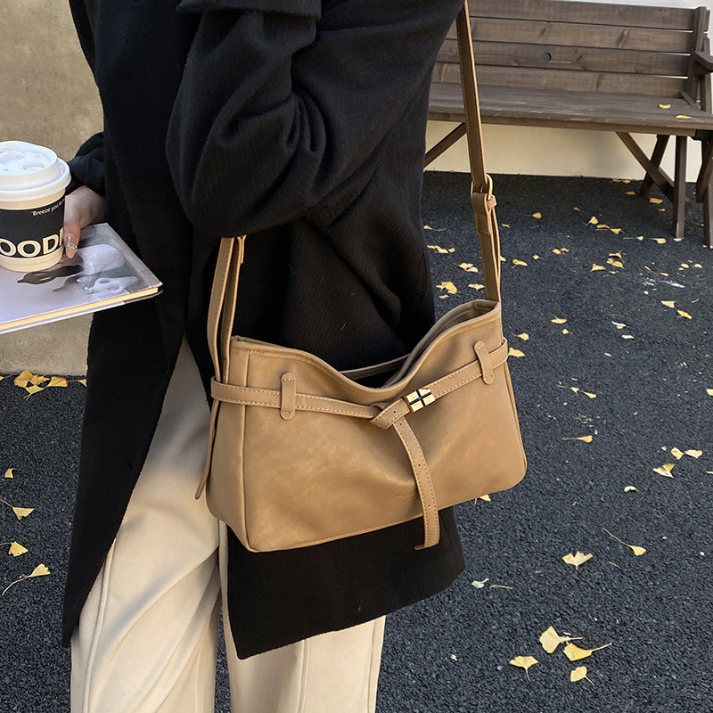 Korean style handbag women's large capacity versatile shoulder bag high-end light luxury 2025 new trendy commuter bag